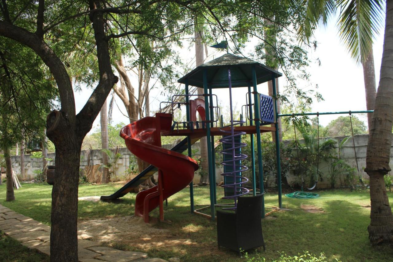 Vedic Village Sriperumbudur Formerly Known As Citrus Hotel Buitenkant foto