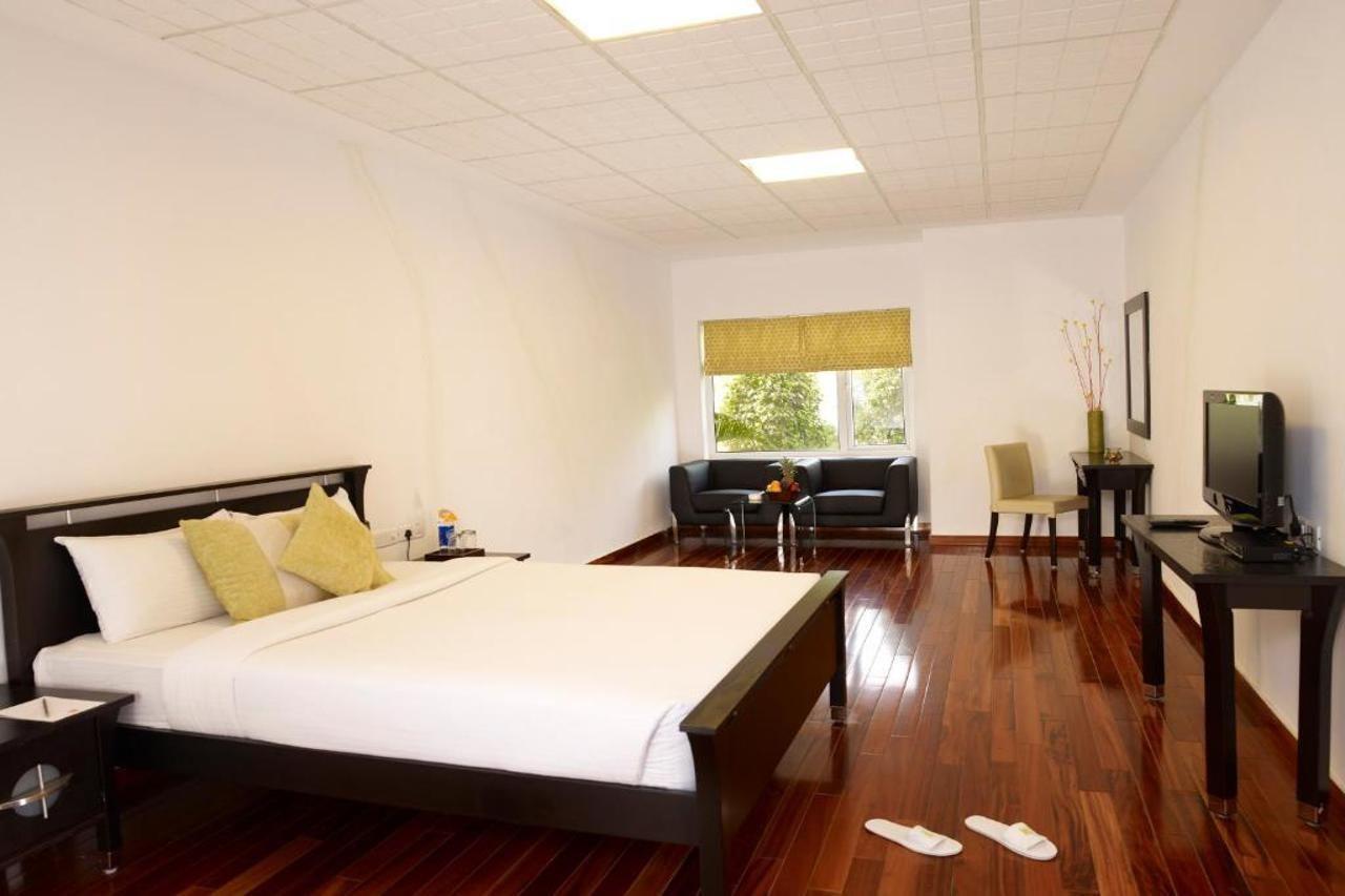 Vedic Village Sriperumbudur Formerly Known As Citrus Hotel Buitenkant foto