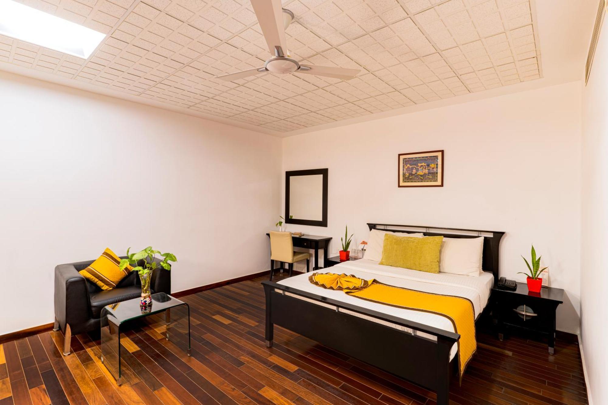 Vedic Village Sriperumbudur Formerly Known As Citrus Hotel Buitenkant foto