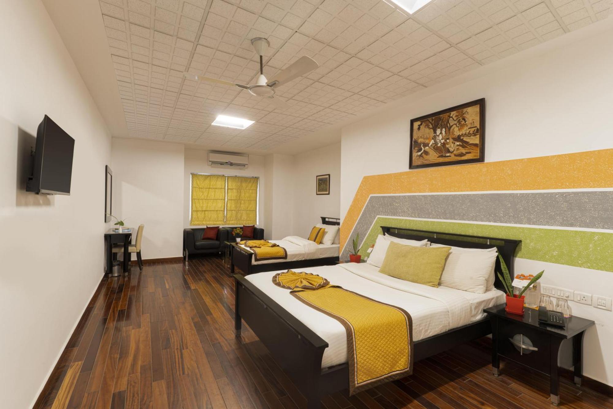 Vedic Village Sriperumbudur Formerly Known As Citrus Hotel Buitenkant foto